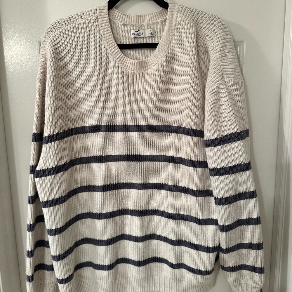 Hollister Women’s Crewneck Sweater - Cream and Black Stripes